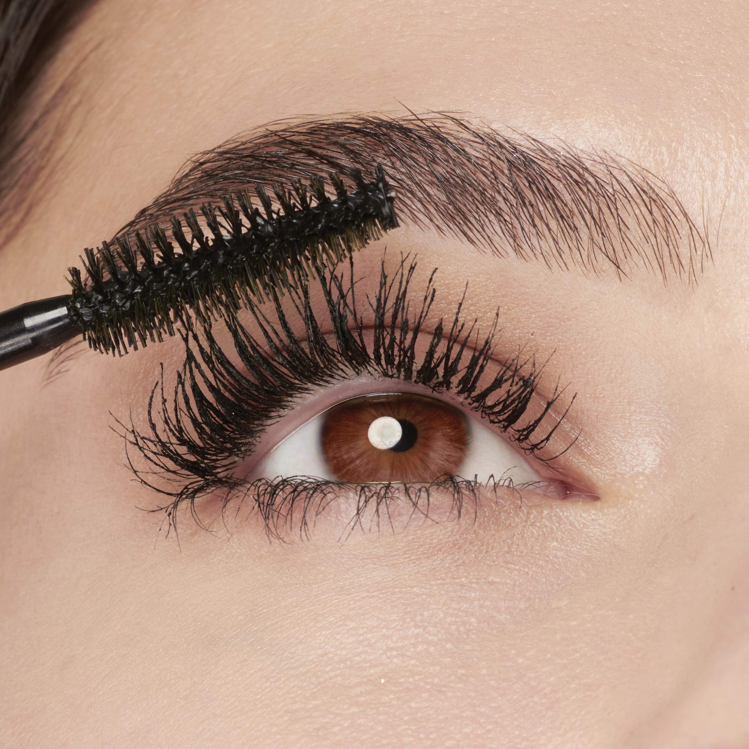 Maybelline - Volum' Express The Colossal Waterproof Mascara