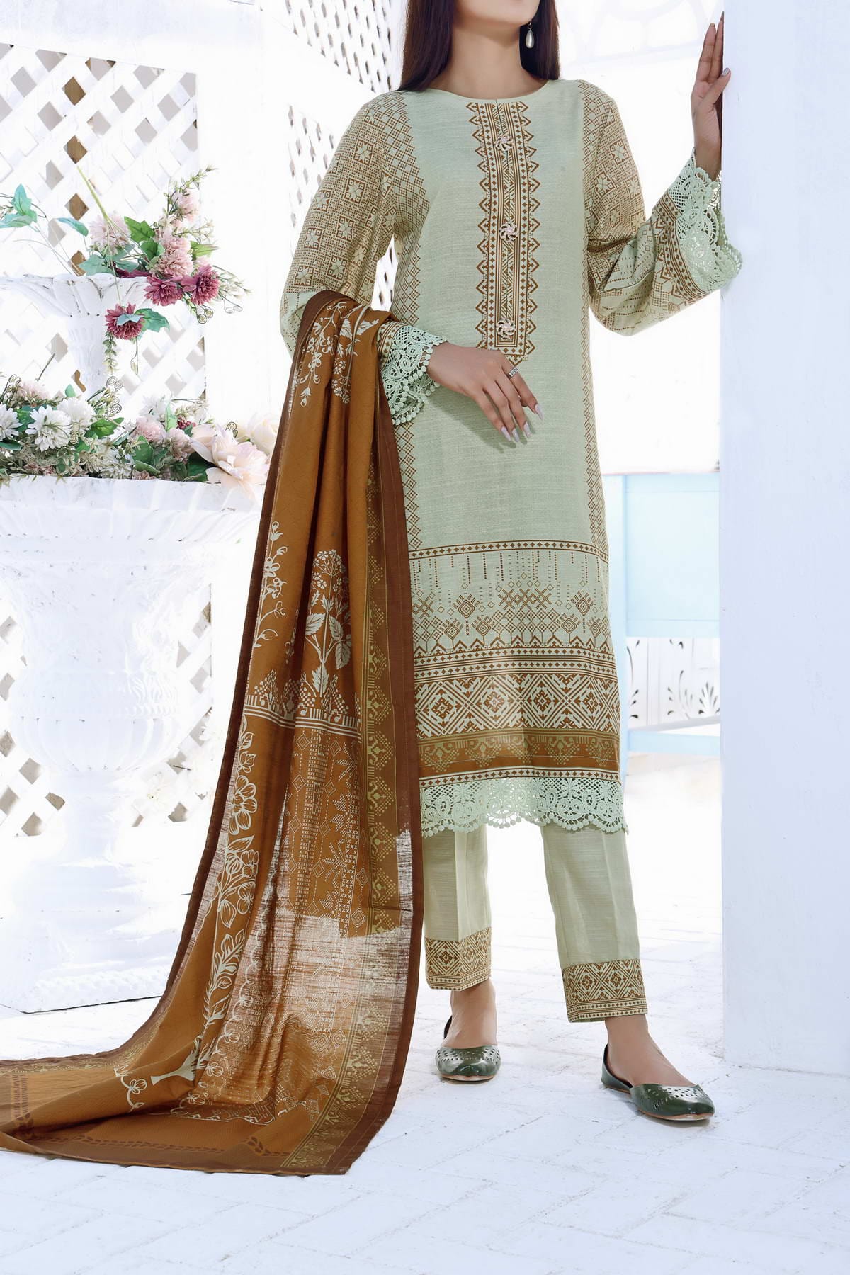 Shahkar Khadda by VS textile 3 piece unstitch D-05